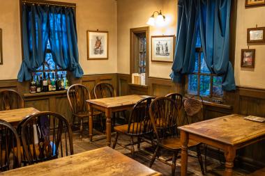 カフェ ラパン・アジル